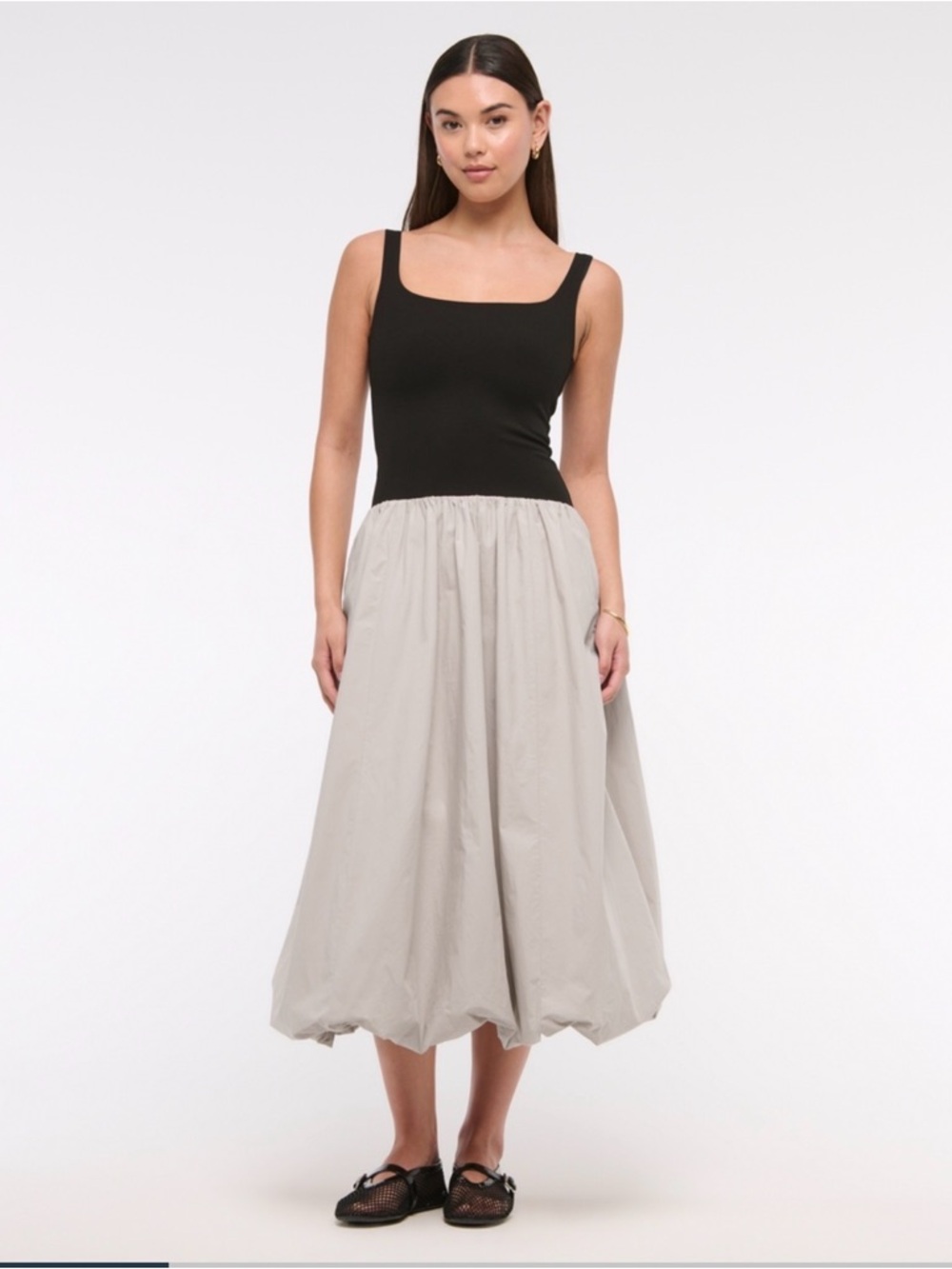 Women’s Light Gray Gathered Balloon Midi dress